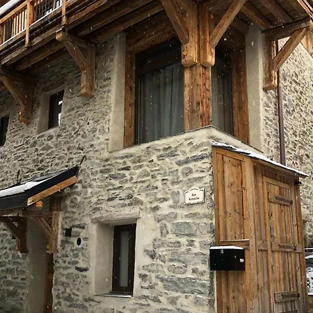 Authentique Avec Sauna Et Navette à Martin - Fr-1-570-8